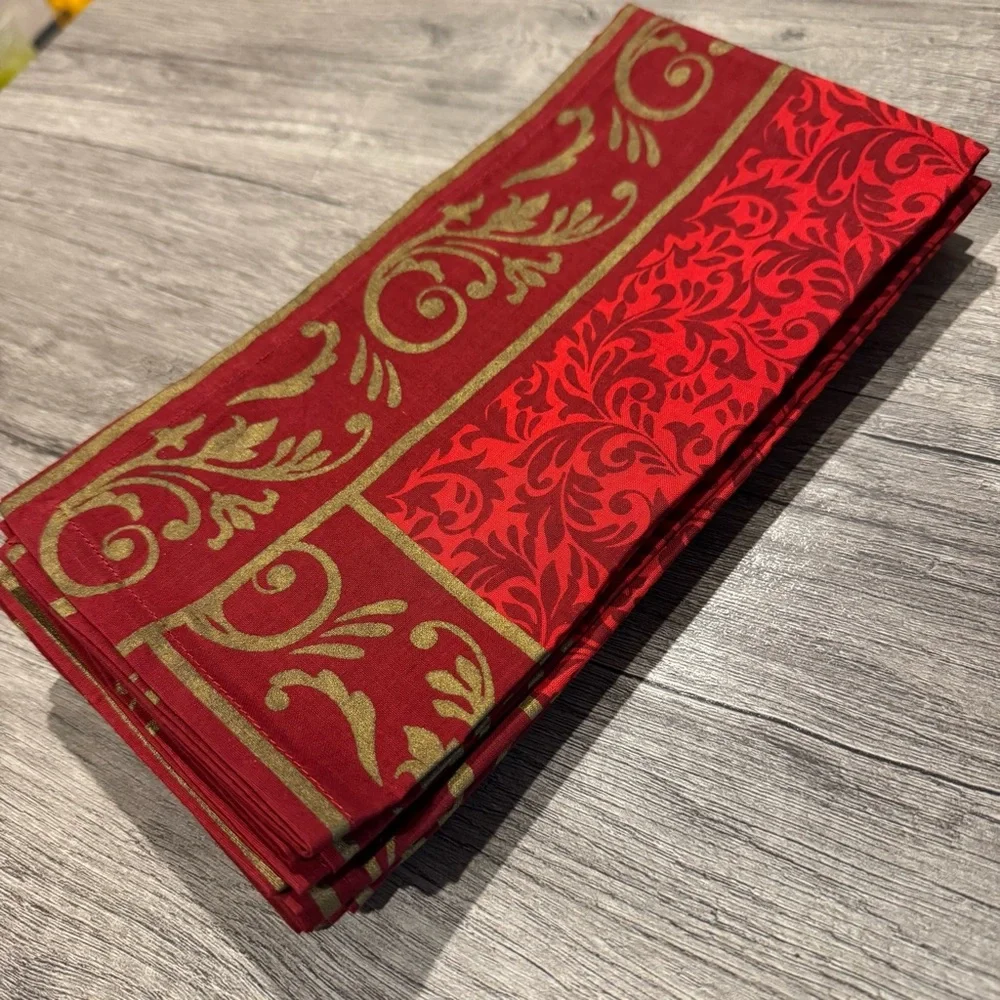 Pier 1 Imports Cloth Napkins - Set of 8 - Scroll Red Gold Cotton 20x20
